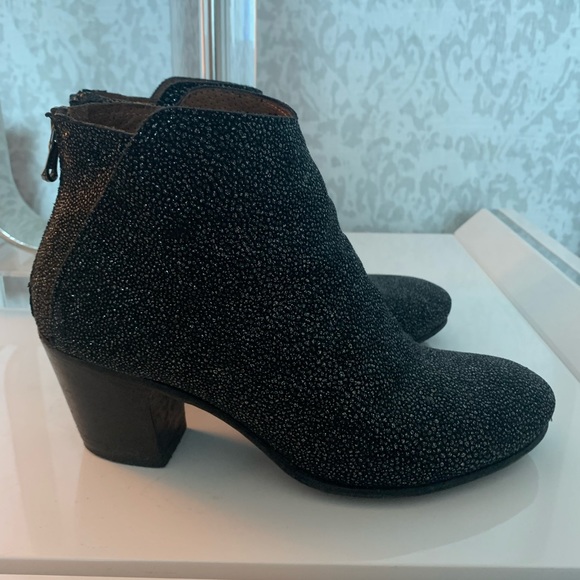 Ron White booties - Picture 1 of 6